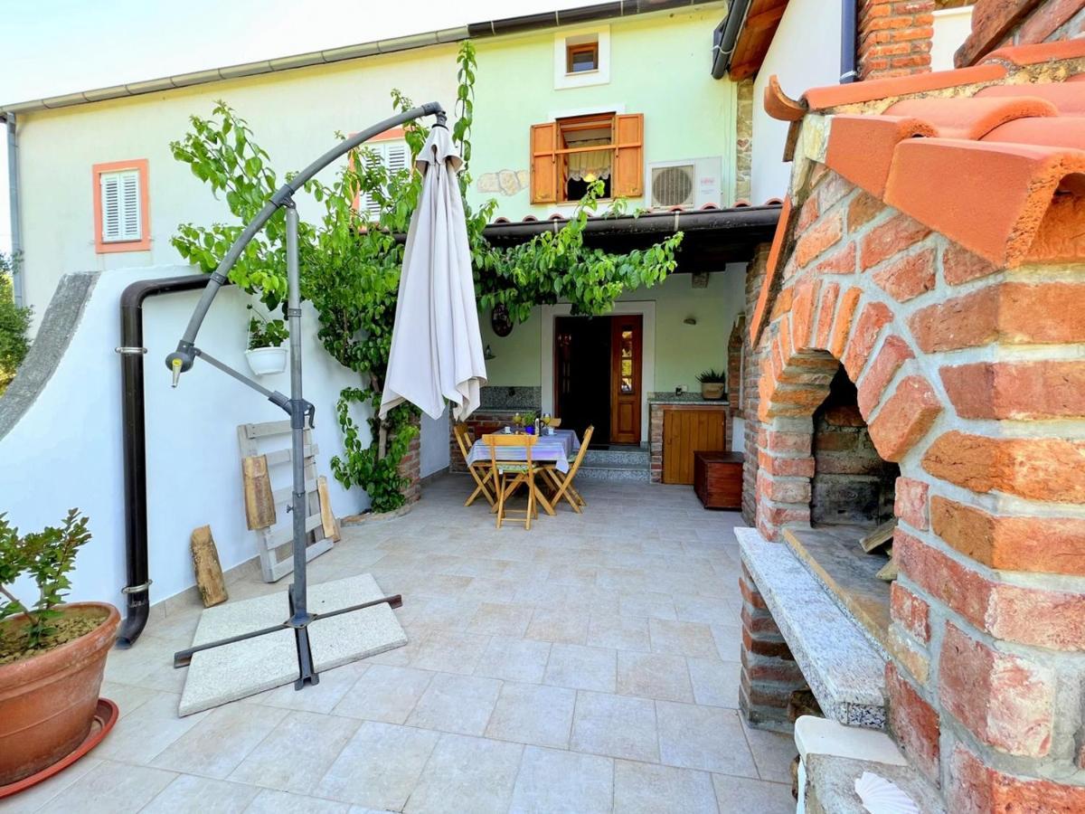 Casa Bella Holiday Home Rab Mundanije Exterior foto